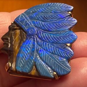 Stunning Queensland Boulder Opal Carved Native American Chief Pin 14 kt
